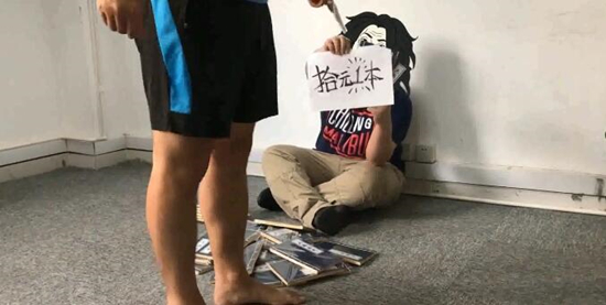 爆笑短片《暴走英雄坛》玩家日常之老乞丐_游戏资讯-游民部落(gamecolg.com)