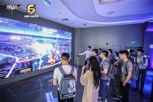 《逆战》腾讯行精彩回顾battle策划决战Z博士_游戏资讯-游民部落(gamecolg.com)
