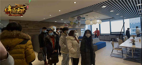 《传奇天下》热血之约精英玩家品鉴会圆满落幕_游戏资讯-游民部落(gamecolg.com)