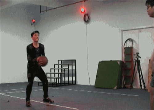 《街球艺术》开发故事之动作_游戏资讯-游民部落(gamecolg.com)