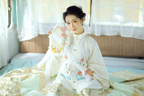 汉服文化逐步走向主流兰若庭汉服确认参展洛裳华服_游戏资讯-游民部落(gamecolg.com)