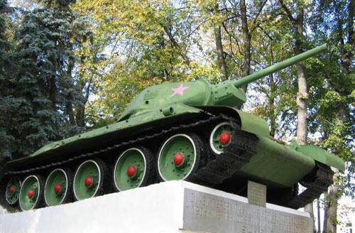 重坦云集《坦克风云》多辆“T34”大PK_游戏资讯-游民部落(gamecolg.com)
