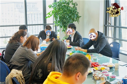 相聚魔都共话三年《蜀门手游》茶话会圆满落幕_游戏资讯-游民部落(gamecolg.com)