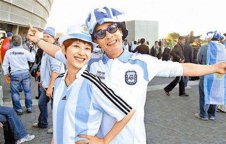 阿根廷双叒出局龙腾传世代言人陈小春才是真毒奶_游戏资讯-游民部落(gamecolg.com)