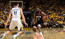 季后赛赛程过半快来《NBALIVE》延续这份狂热!