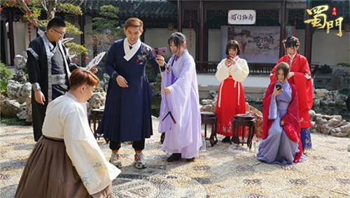 大咖主播齐聚上演向往的《蜀门手游》仙府生活_游戏资讯-游民部落(gamecolg.com)