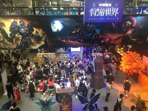 荣耀殿堂狩游世界亮相2018CJ人气火爆_游戏资讯-游民部落(gamecolg.com)