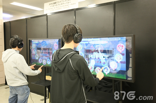 《LoveLive!学园偶像祭》日本感谢祭火爆举行_游戏资讯-游民部落(gamecolg.com)