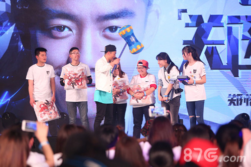 与粉丝同乐《时空猎人》带你看郑恺生日会_游戏资讯-游民部落(gamecolg.com)