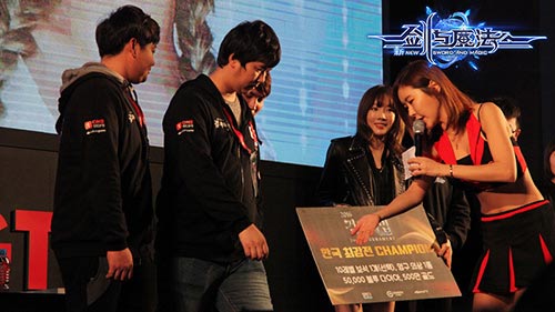 《新剑与魔法》3v3挑战赛中国夺冠女神泰妍助阵对决_游戏资讯-游民部落(gamecolg.com)