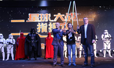 《星球大战：指挥官》直击发布现场机器人悉数登场