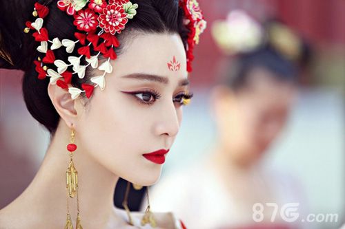 《君王3》游戏代言人大猜想五大女神花落谁家_游戏资讯-游民部落(gamecolg.com)