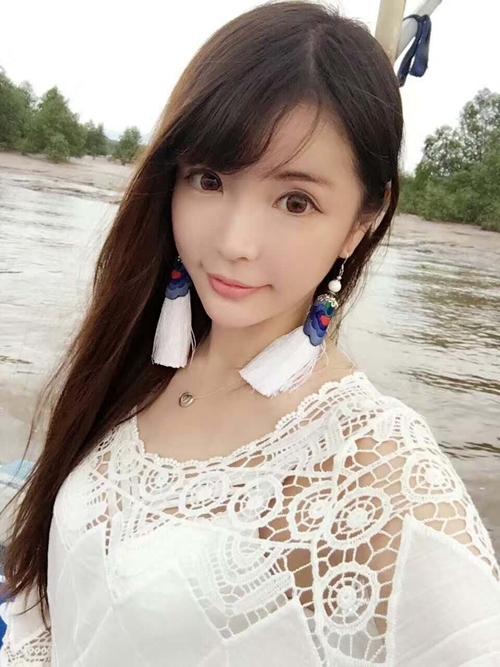 《齐天战神》致命诱惑真人白骨私房照春光无限_游戏资讯-游民部落(gamecolg.com)