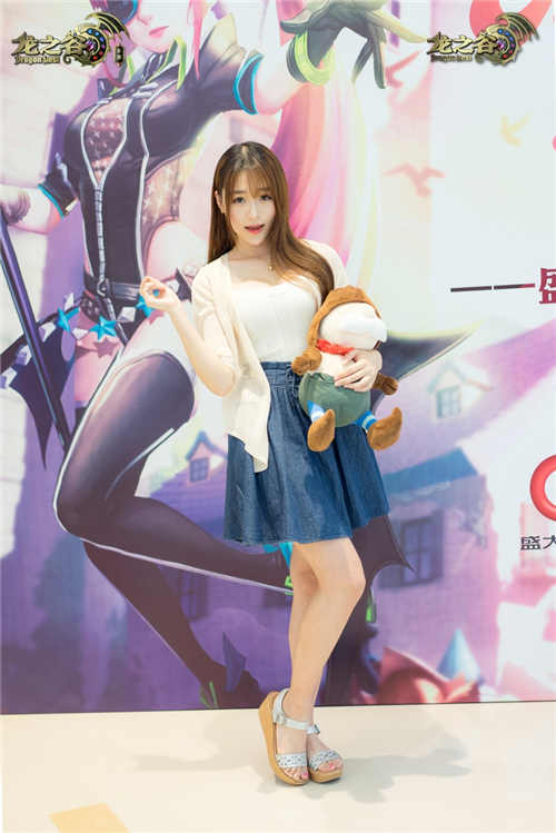 《龙之谷手游》ChinaJoy女神选拔第一站美女如潮_游戏资讯-游民部落(gamecolg.com)
