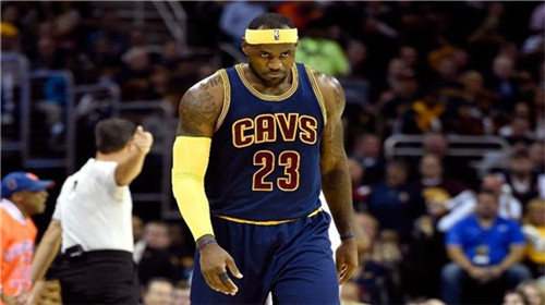 詹姆斯驾临《最强NBA》不氪金也能称皇_游戏资讯-游民部落(gamecolg.com)