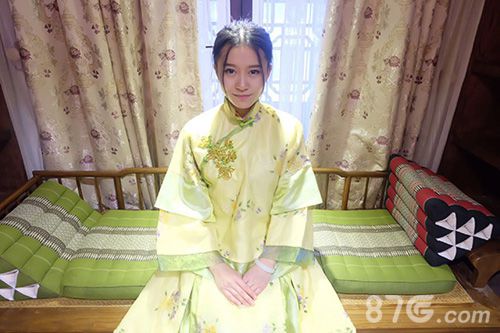 最美优伶琵琶弹奏直播《横扫千军》还你柔情三国_游戏资讯-游民部落(gamecolg.com)