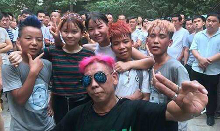 尬舞火极一时却在尴尬中退潮舞蹈不能缺失优质文化_游戏资讯-游民部落(gamecolg.com)