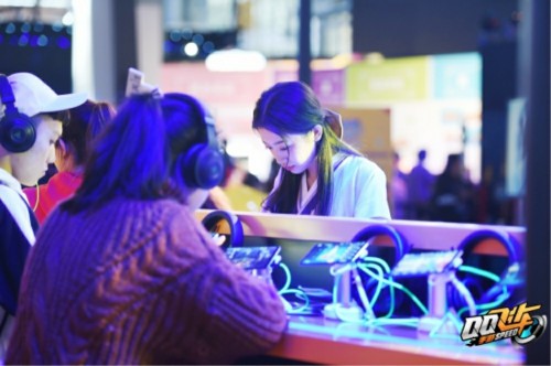 QQ飞车手游首秀TGC超高人气玩转激情_游戏资讯-游民部落(gamecolg.com)