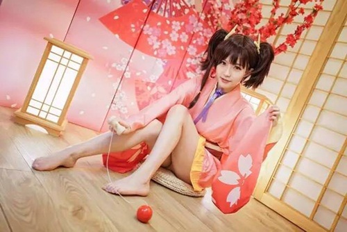 无名小姐姐的诱惑《甲铁城的卡巴内瑞》真人版福利_游戏资讯-游民部落(gamecolg.com)