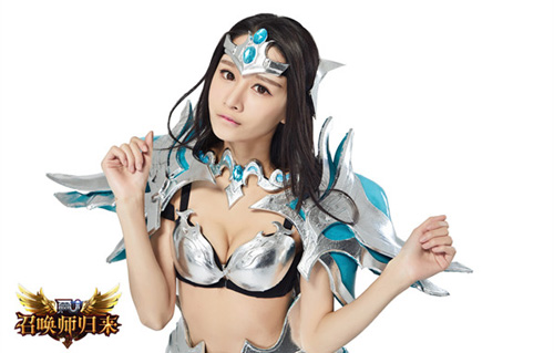 《全民奇迹MU》性感coser圣女降临召唤师诱惑难挡_游戏资讯-游民部落(gamecolg.com)
