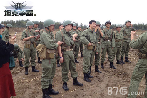 《3D坦克争霸2》携手军武次位面“重演战争”_游戏资讯-游民部落(gamecolg.com)