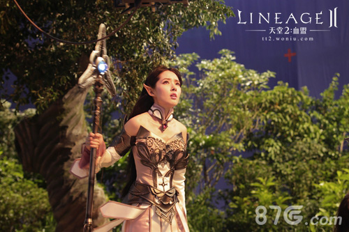 郭碧婷代言天堂2手游片场花絮照片演绎绝美精灵_游戏资讯-游民部落(gamecolg.com)